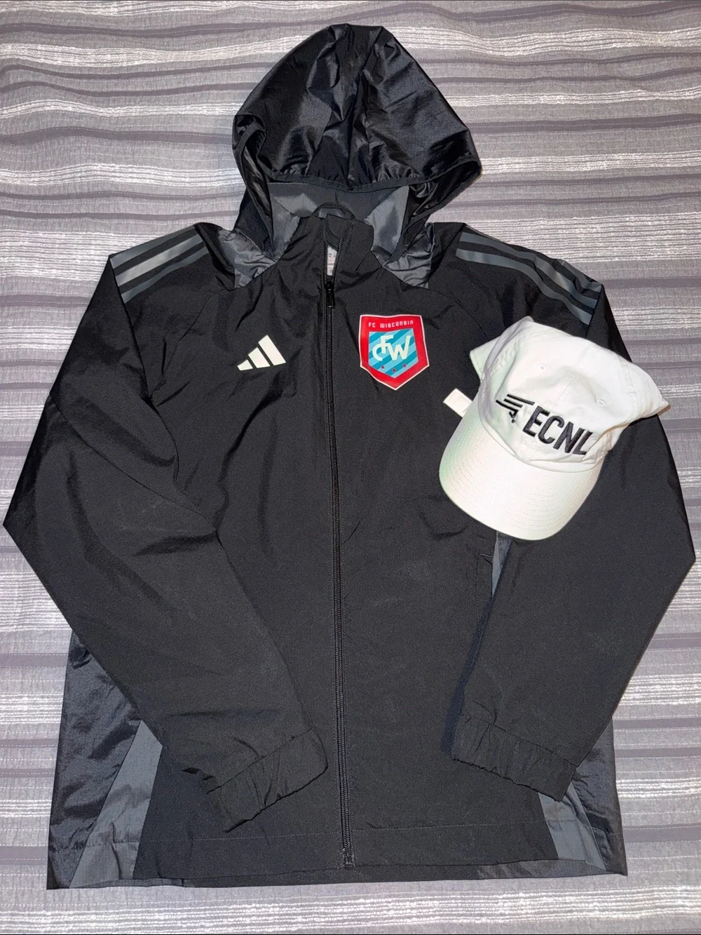 FC Wisconsin ECNL Youth Large raincoat Adult hat